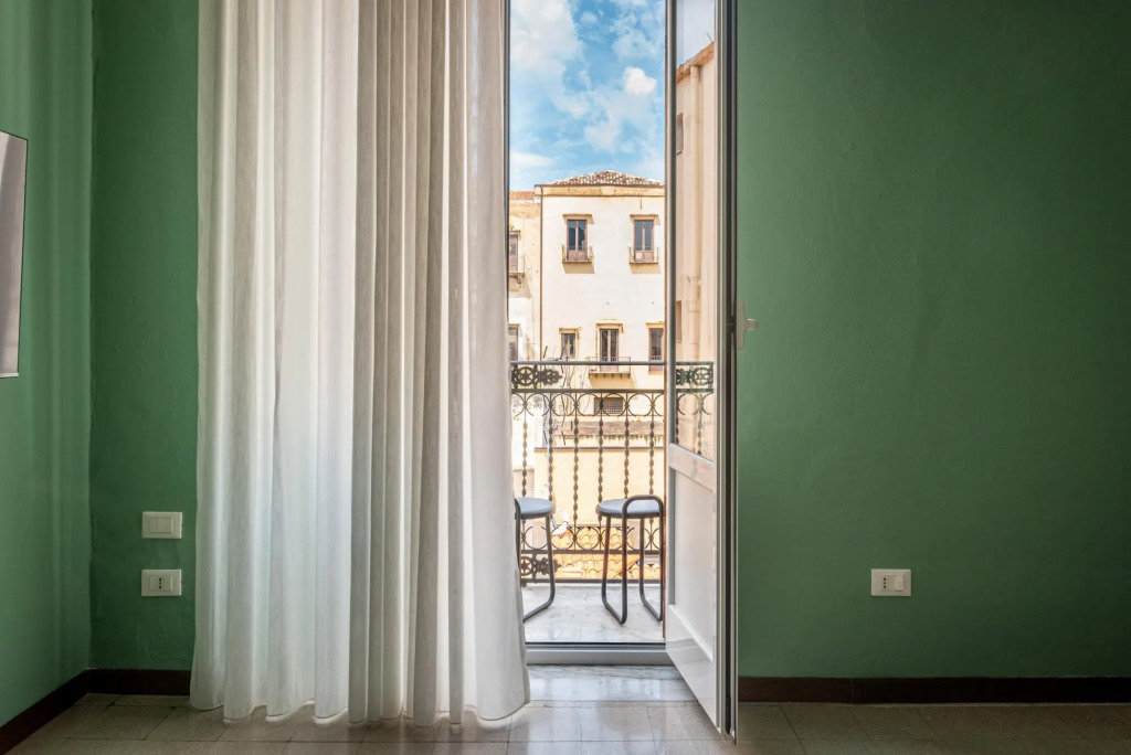Stylish Apt Near Piazza Magione by Wonderful Italy