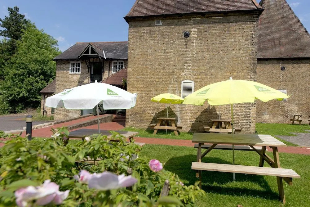 YHA Medway - Hostel