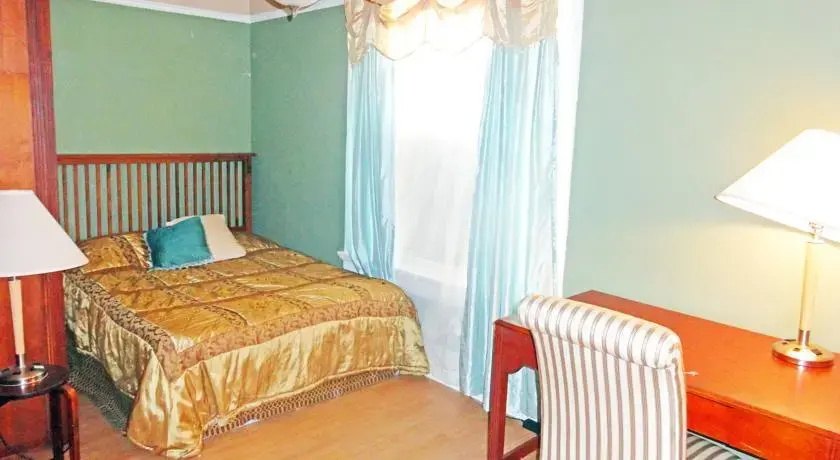 LA Room Rental