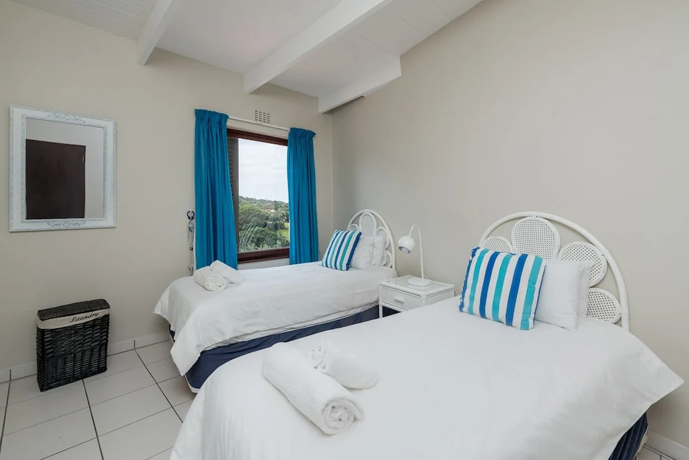 San Lameer Villa Rentals  2823