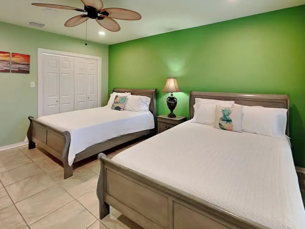 Executive Beach Paradise