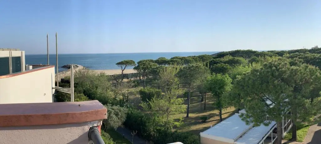Eurobeach Residence