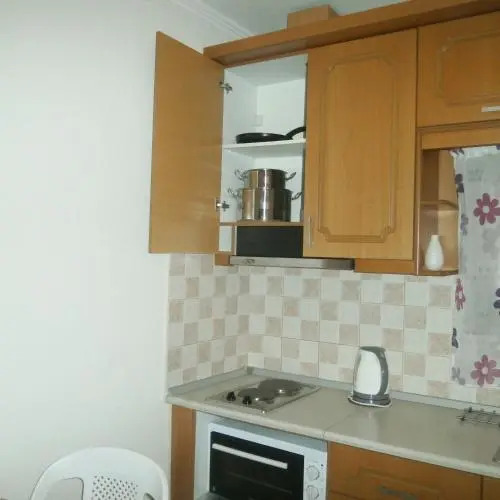 Daniela Apartments