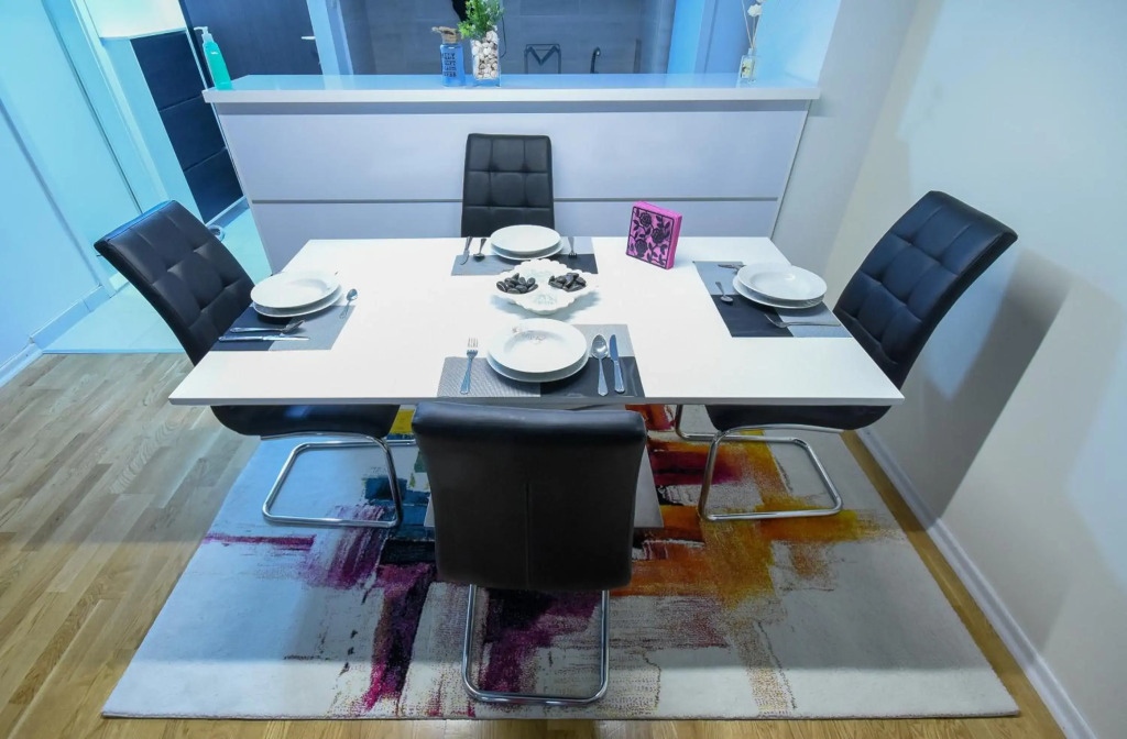 Luxury "Cube" Apartment