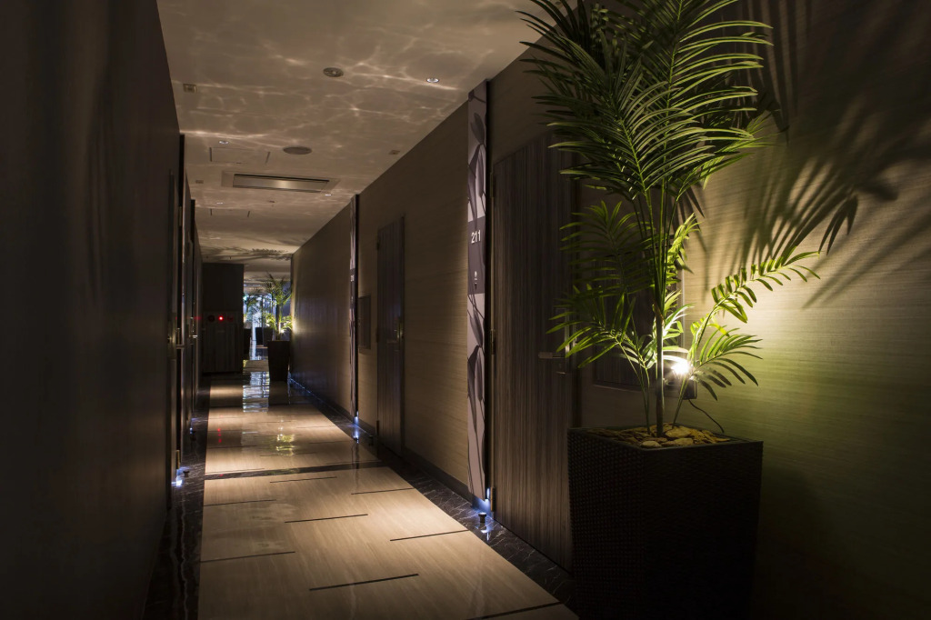 Hotel In The Green
