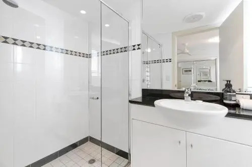 Waterview Beachside Apartment - Palms 2