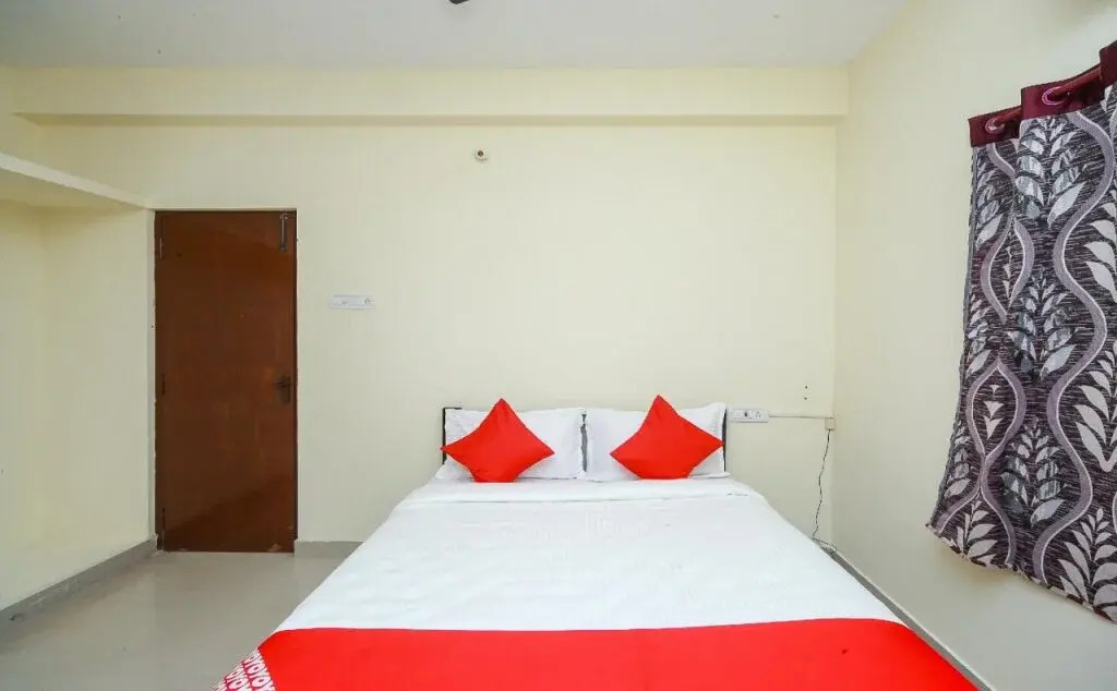 Residency Inn By OYO Rooms