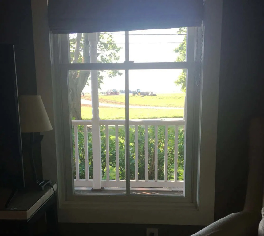 Shinn Estate Vineyards and Farmhouse