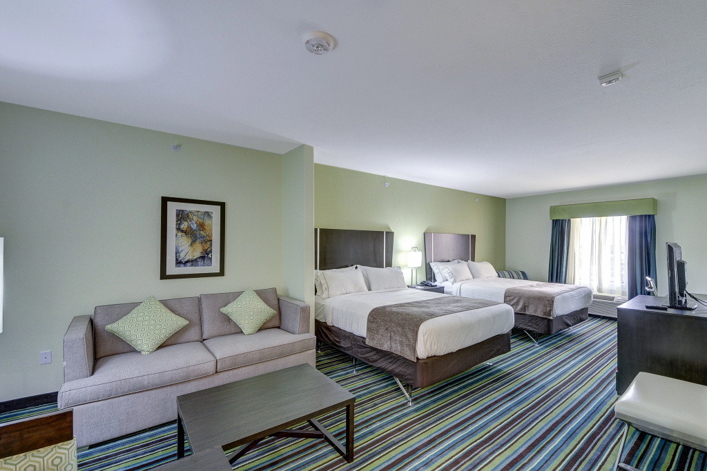 Holiday Inn Express & Suites Carrizo Springs by IHG