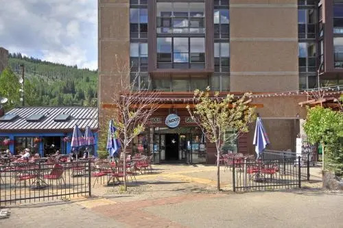 Mountain Plaza