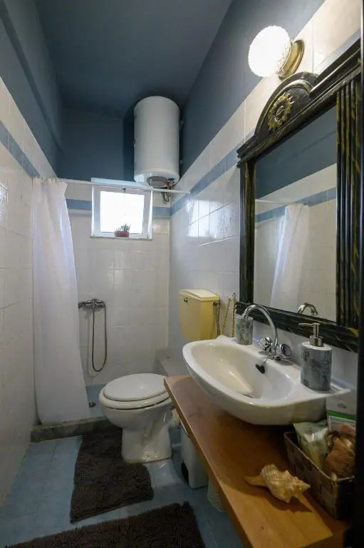 Rea Apartment " 1 minute from the beach "
