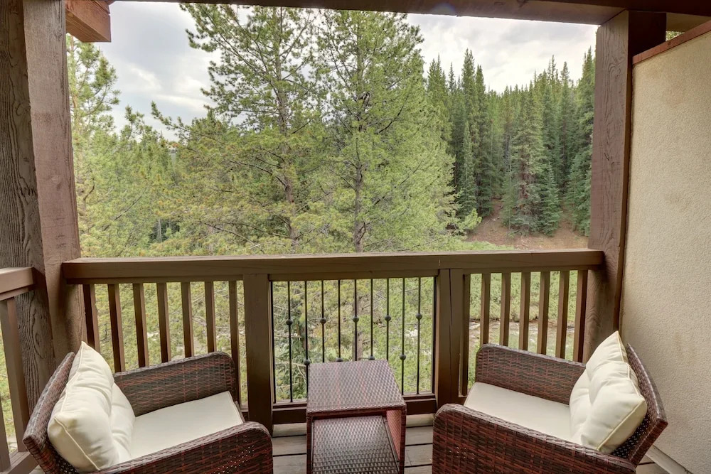 Spacious Town Home, Short Walk to Lifts, Private Hot Tub - 144C by Redawning