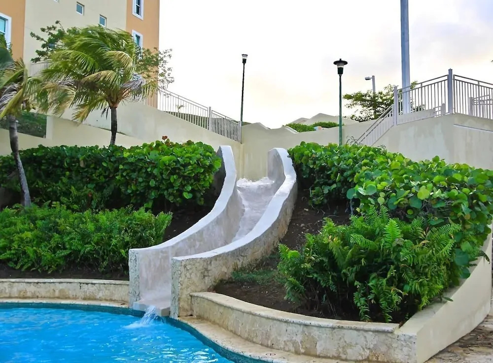 506 Ocean & Marina Views 3 Bed 2 Bath
