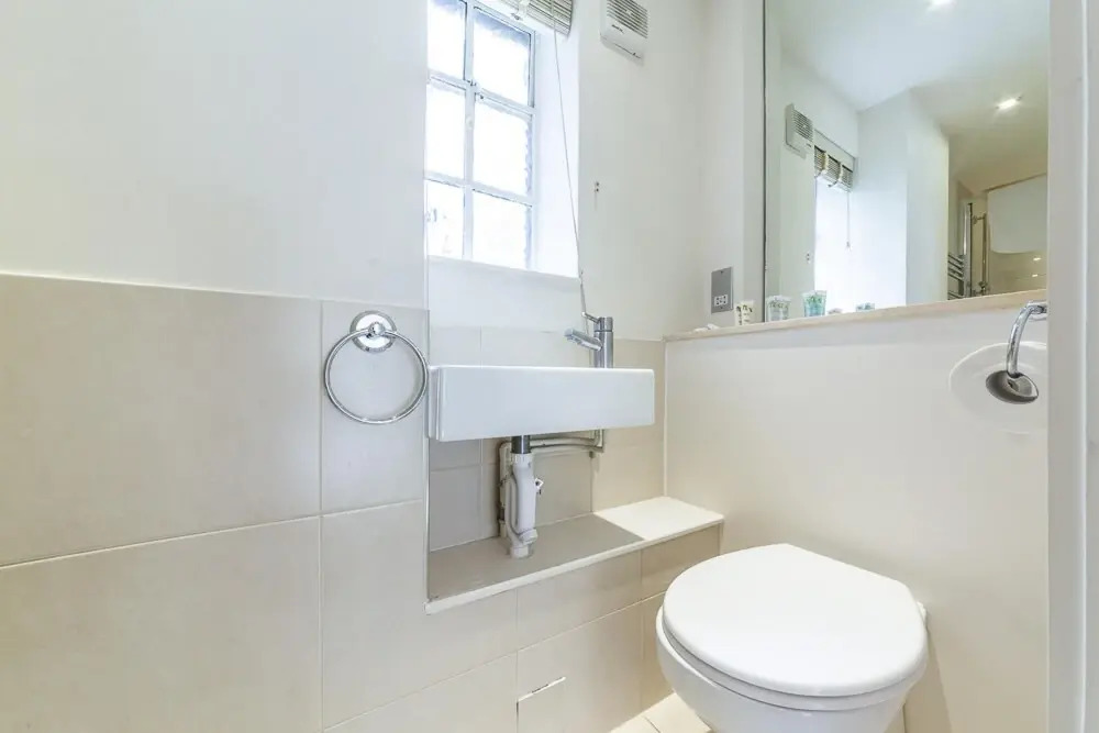 Modern 2 Bedroom Apartment in Chelsea