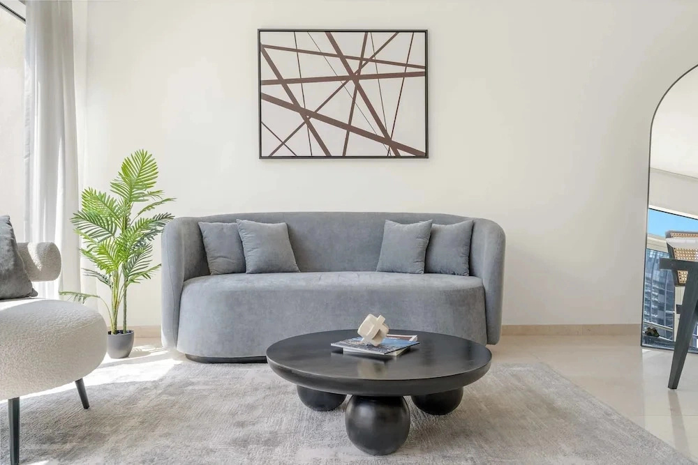 Business Bay Apartment w Balcony Seating