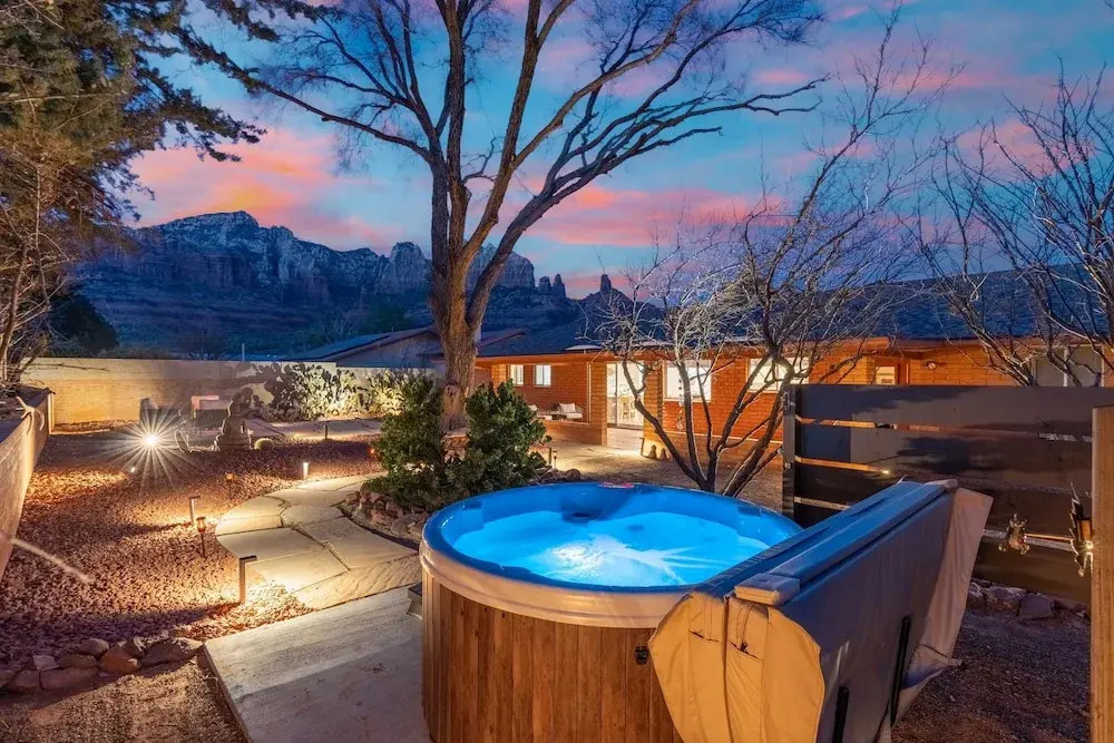 NEW Redrock Experience Views Firepit Hottub