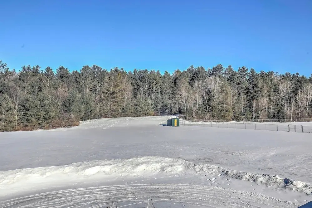 East Burke Home on Kingdom Trails: Near Ski Resort