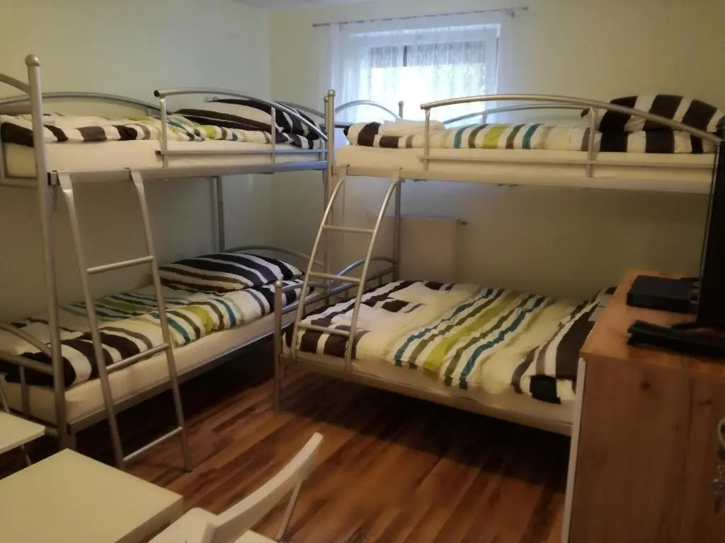hostel52