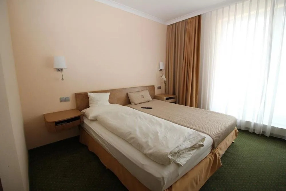 Lindemann Hotel