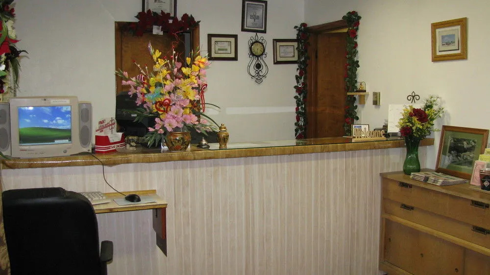 Iris Motel - Mount Pleasant