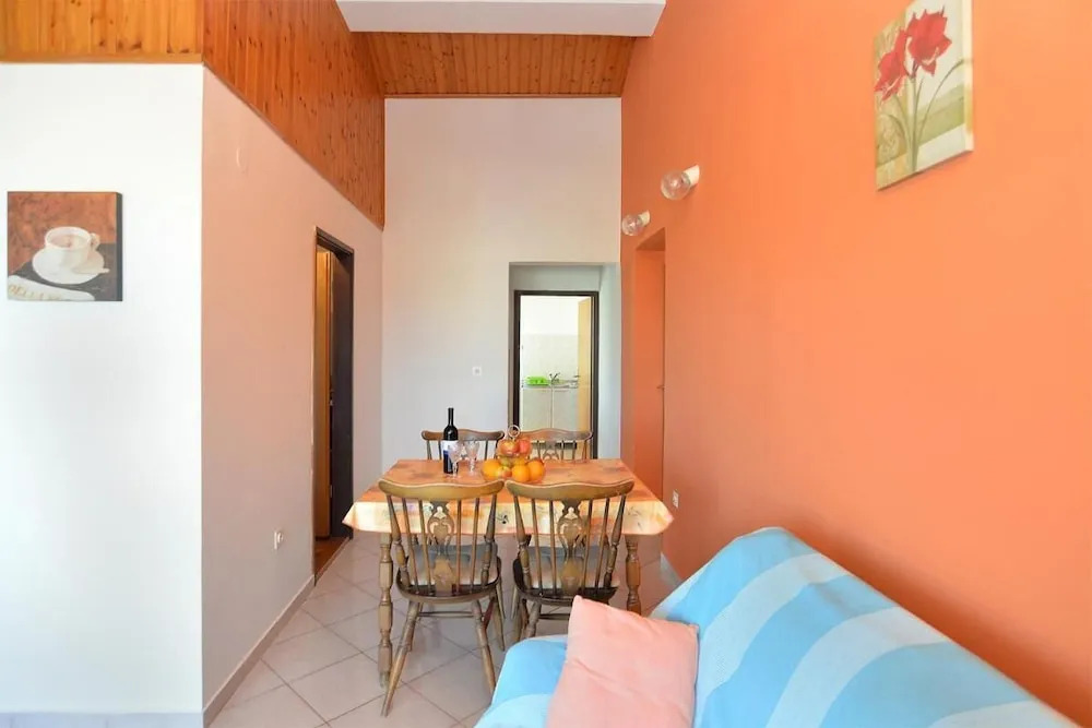 Spacious Apartment in Peroj With Terrace