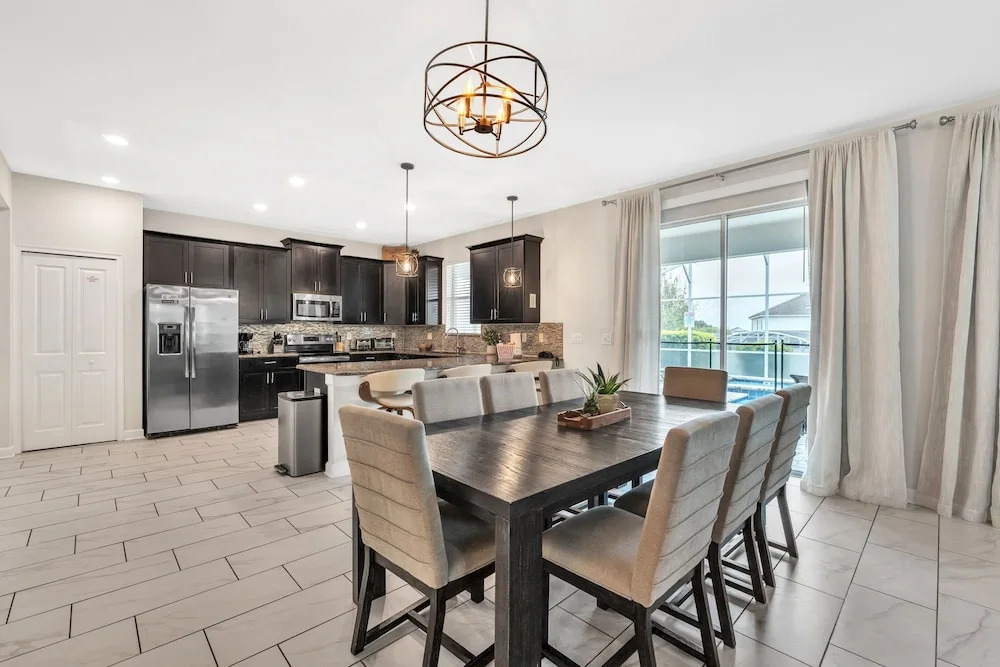 6 Bedroom Star Wars & Mickey Home in Championsgate 6 Home by Redawning