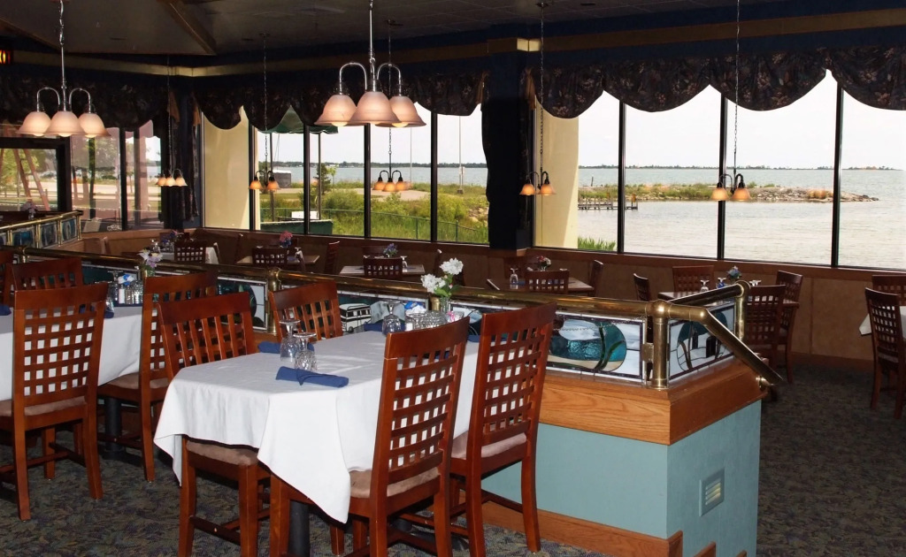 Tawas Bay Beach Resort & Conference Center