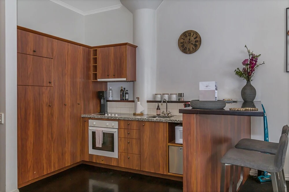 Princes Wharf 1BR Home Away From Home