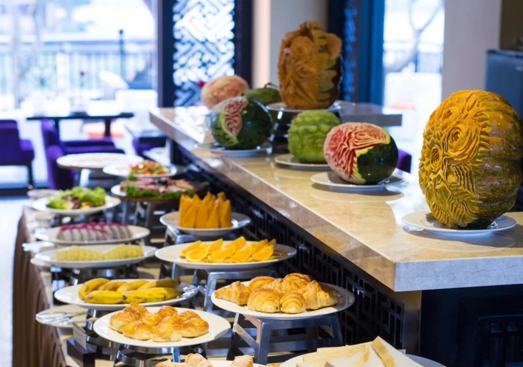 Royal Riverside Hoi An Hotel-Newly Renovated & Reopened