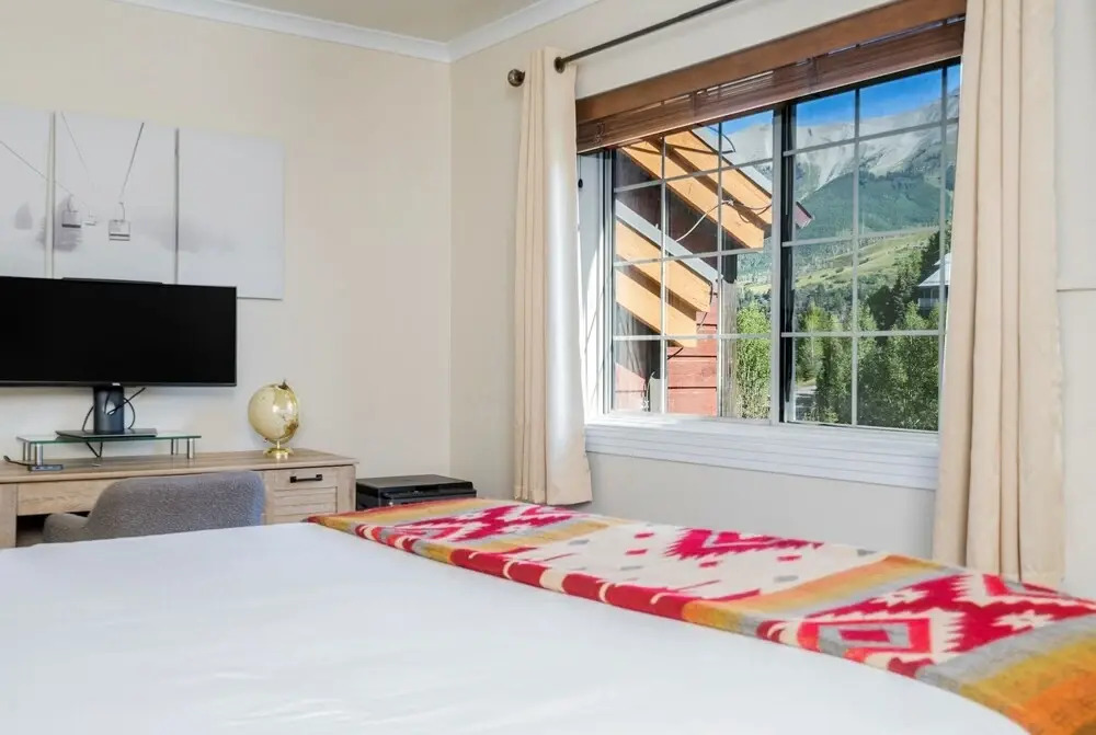 Northstar 6 3 Bedroom Condo by RedAwning
