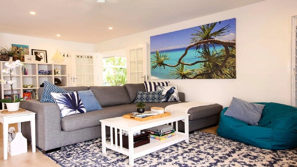 Gold Coast Tropical Beach House