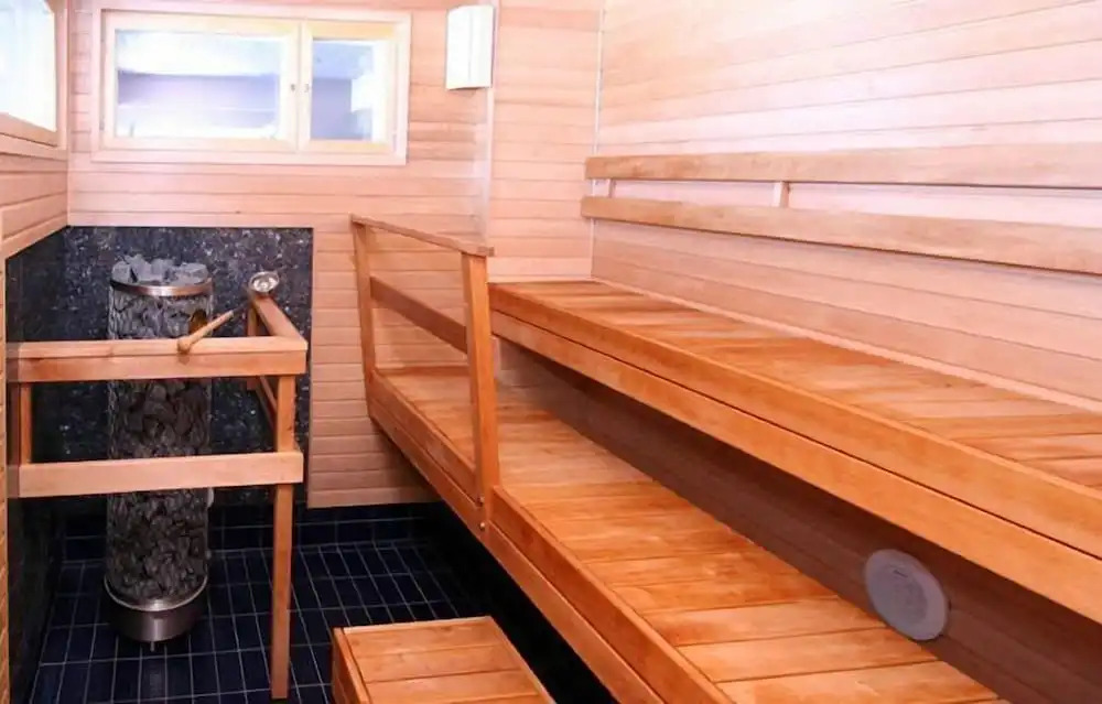 Äijälän Rusti Paratiisisaari