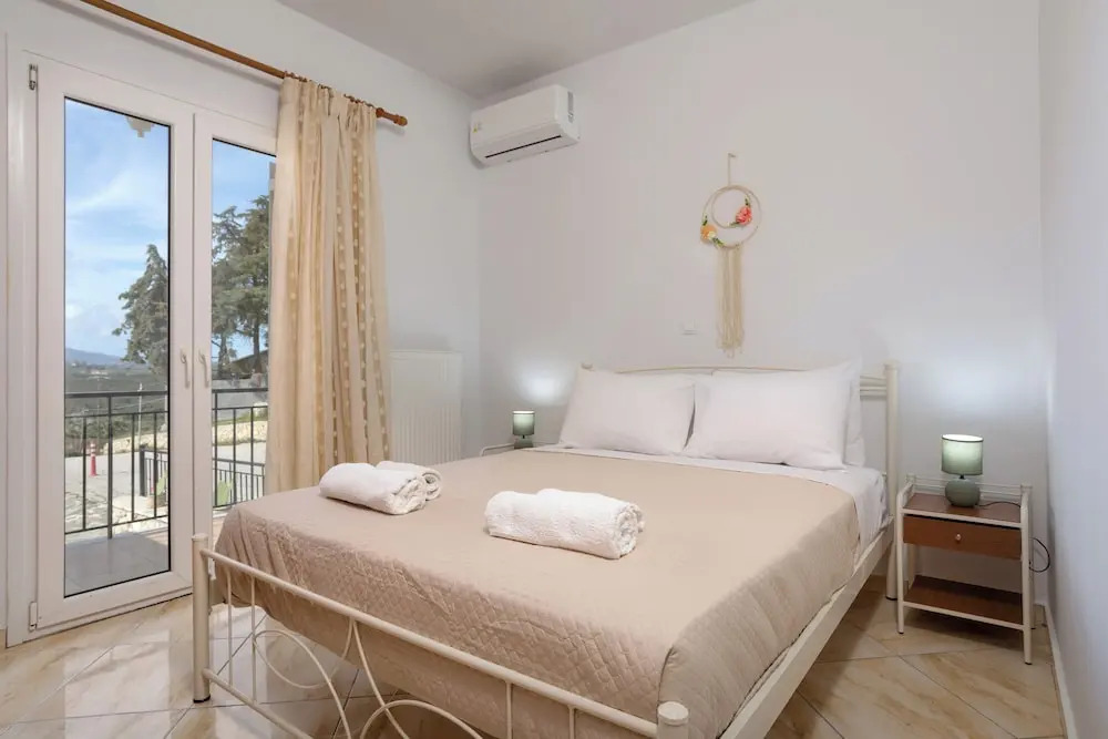 Altamira I 8 Guests With Veranda and Valley Views