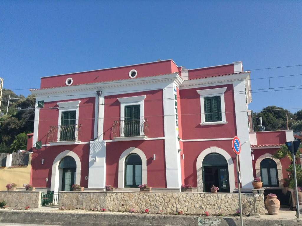Hotel Villa A Mare