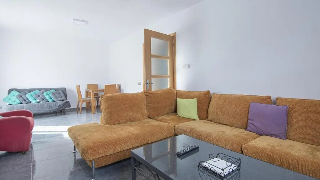 R83 Villa Rosales