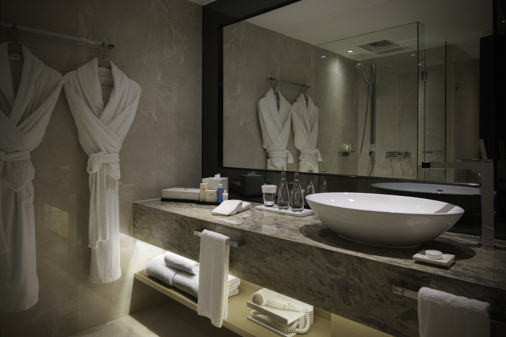 Gateway Hotel, Marco Polo