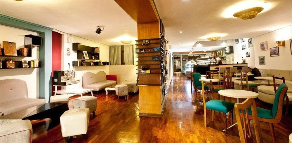 La Puerta Verde Hostel