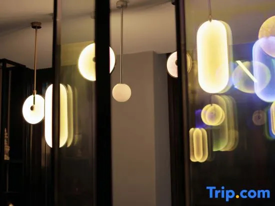 Tianyi Yu Hotel (Riyue Square Duty Free Shop, Qilou Old Street)