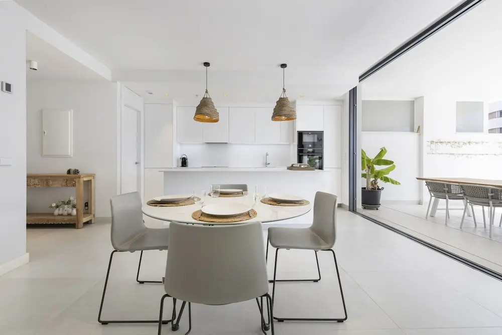 Exclusive Apartment With Garden in Higueron