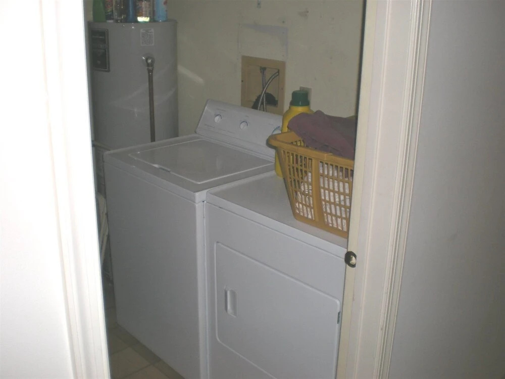 Oc833 Stenton Place 2ND FLR