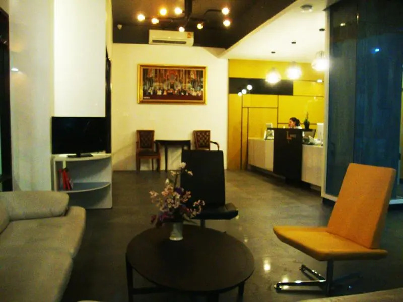Thongmanee Hotel