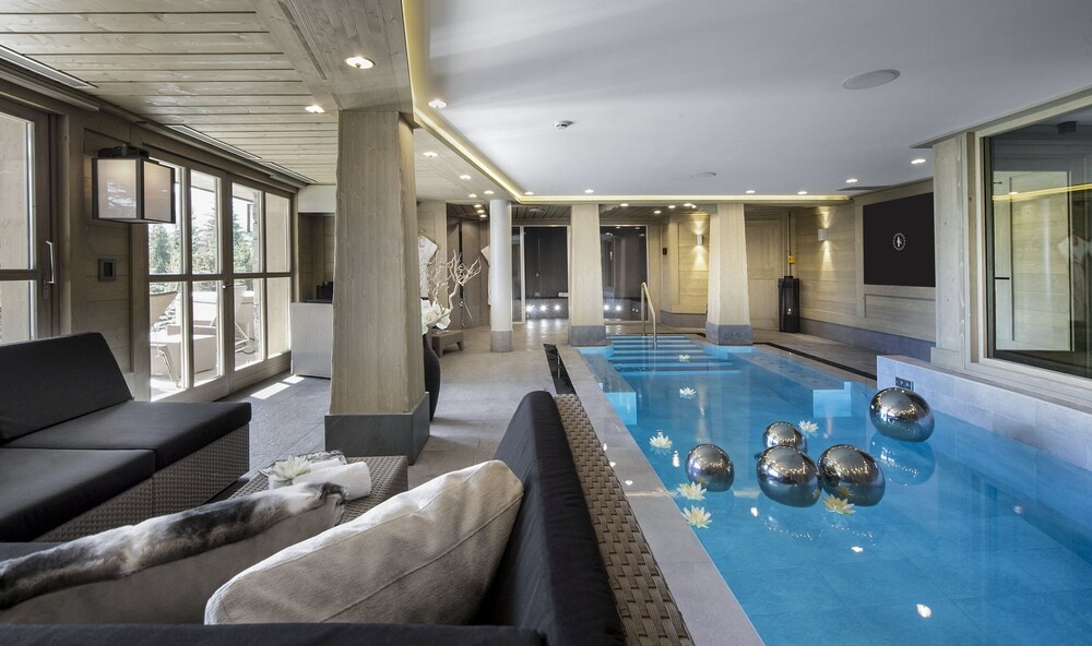 Hotel Le K2 Palace