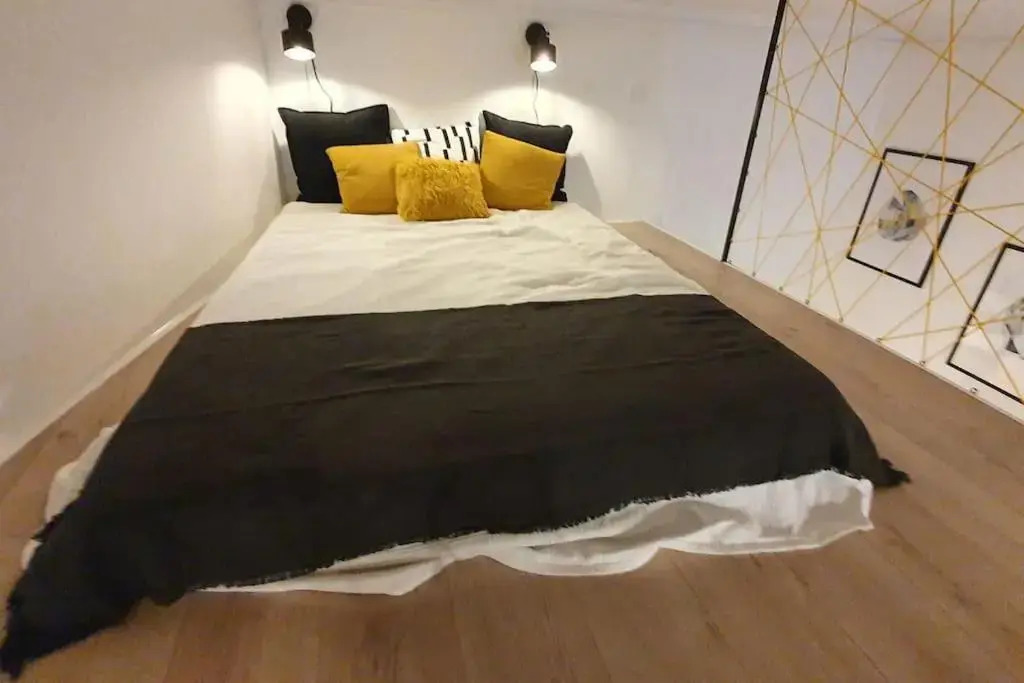 Violet apartman