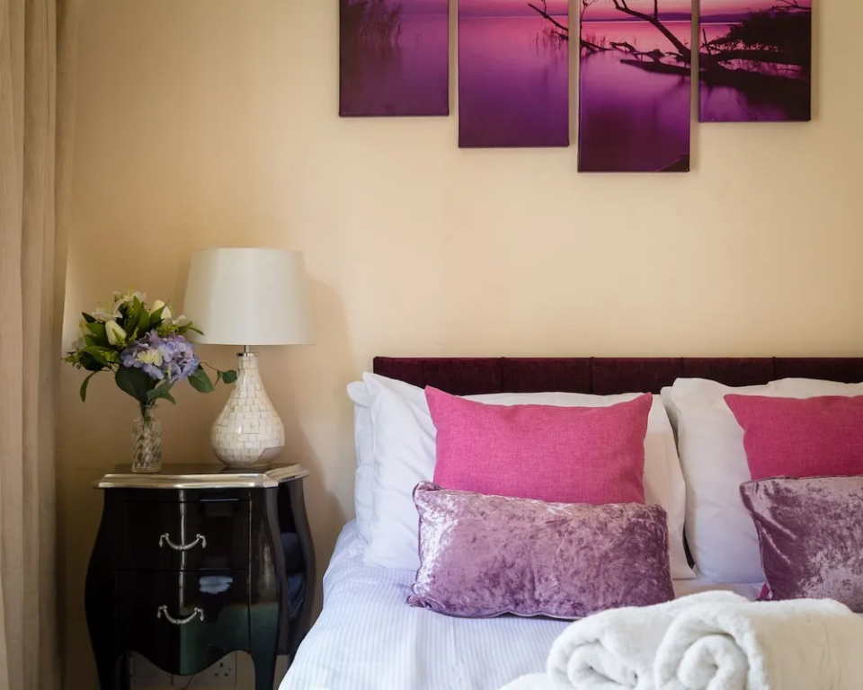 Spacious 2-bedroom Apartment in Mayfair