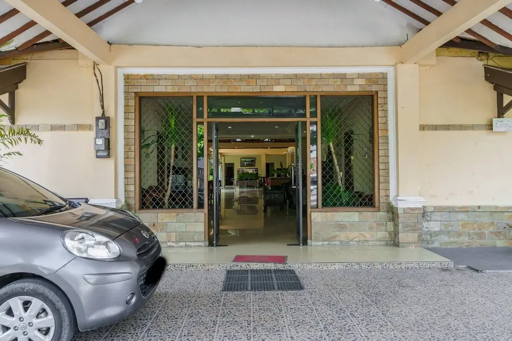 Urbanview Hotel Cendrawasih Lahat By RedDoorz