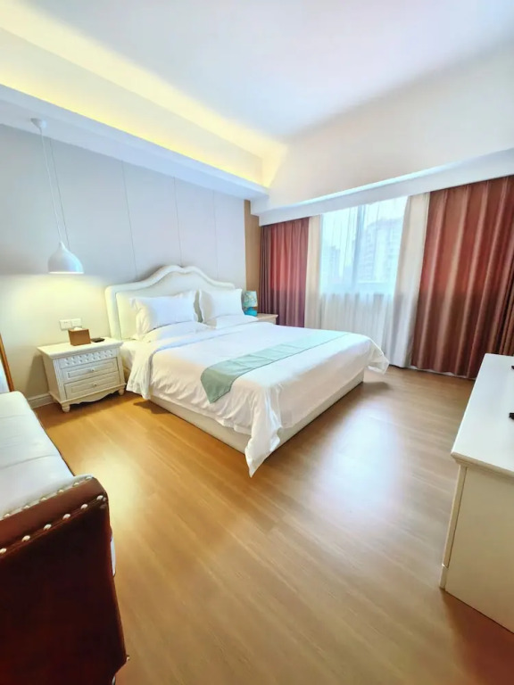 MiHua Apartment