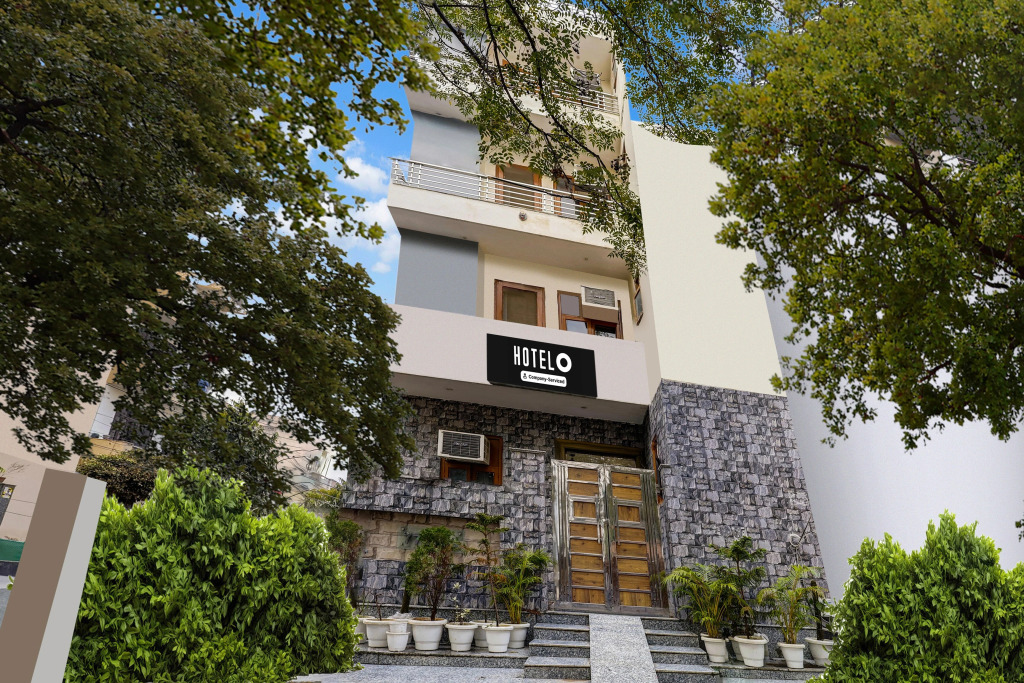 Super Hotel O Sector 52 Gurgaon