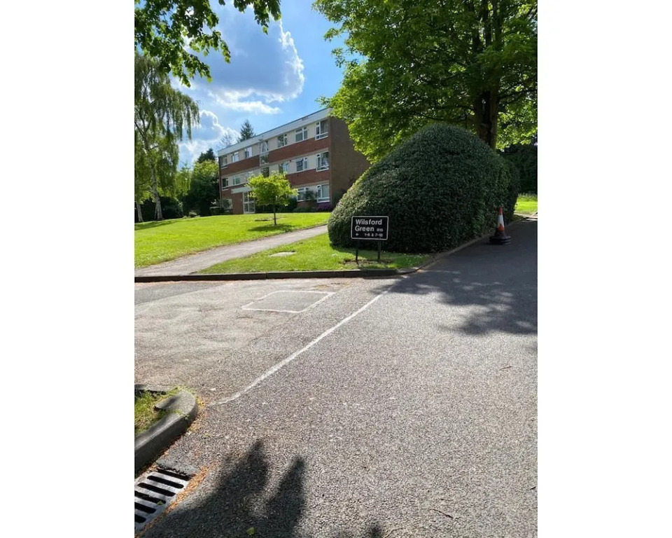 Sunny Apartment in Birmingham