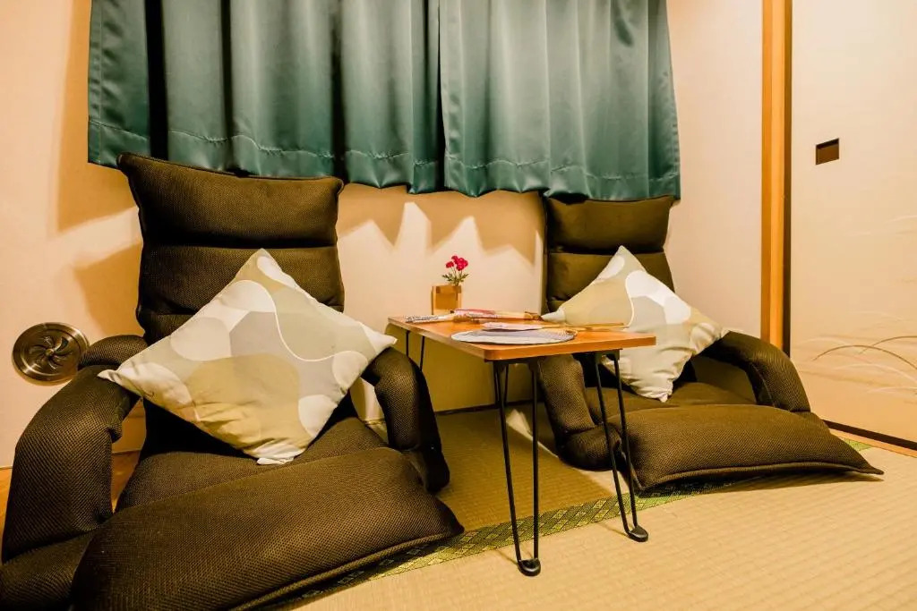Hakusan House