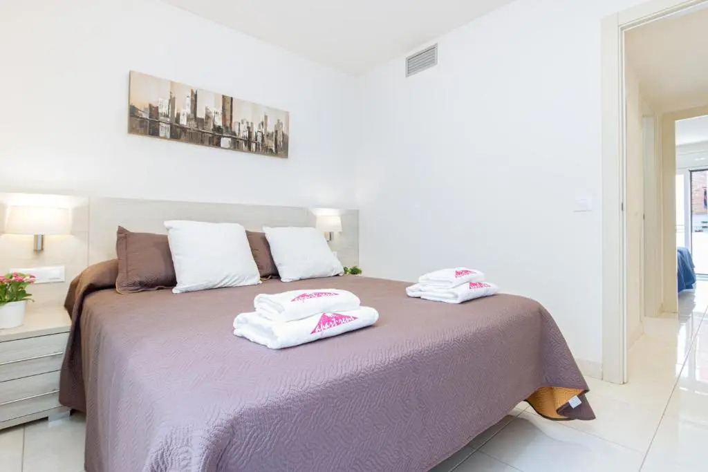 Apart-rent Apartamento Francesc Macia 1B